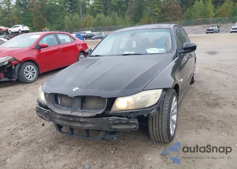 2011 BMW 328I xDrive из США, поврежденный, VIN WBAPK5G55BNN30801
